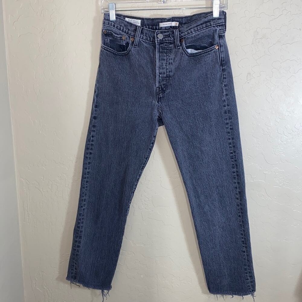 Levi’s wedgie straight jeans